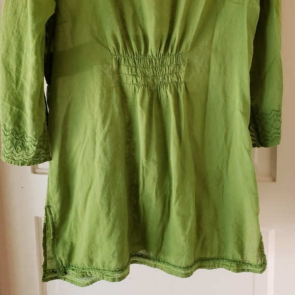 Tunic - Picture 4 of 5